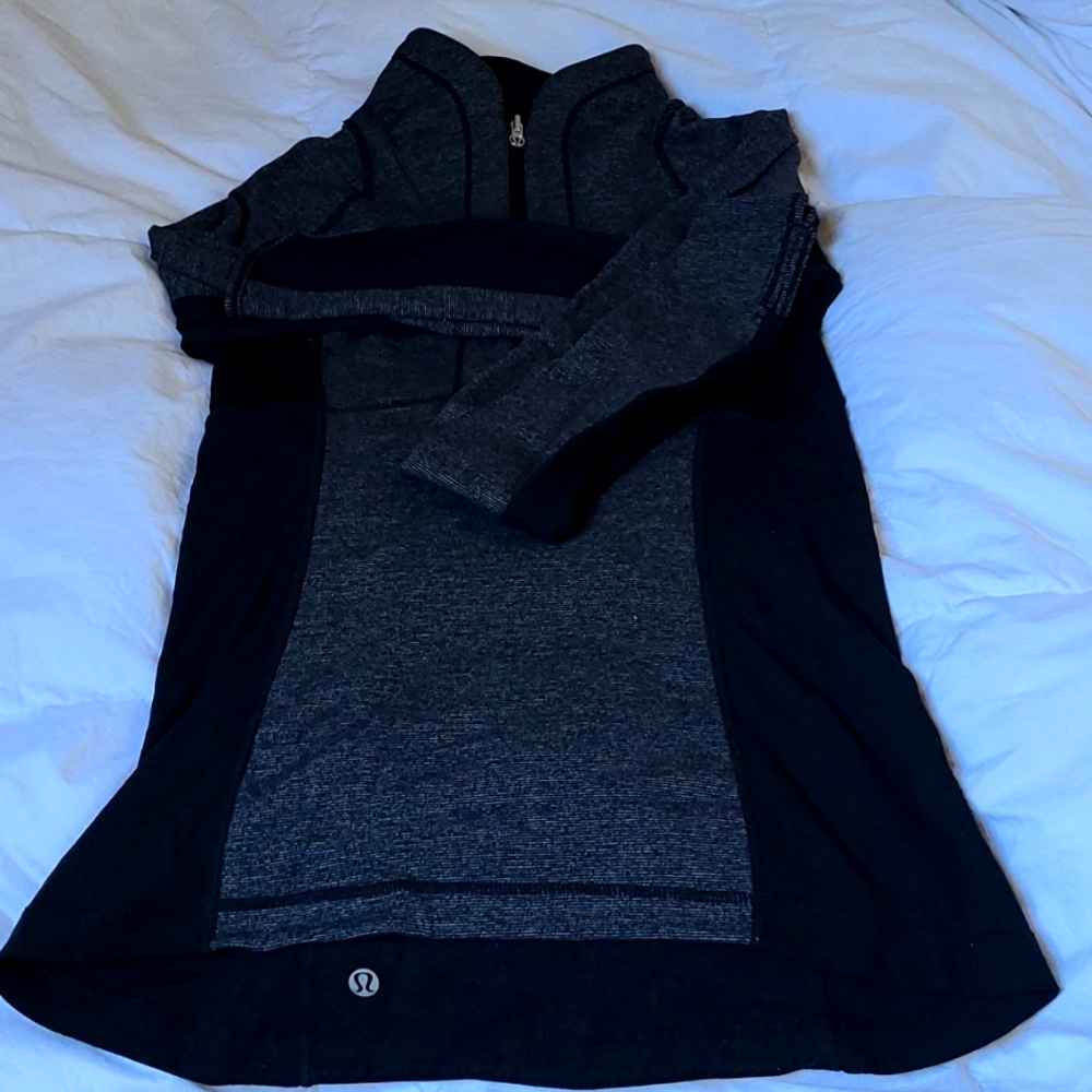 Lululemon dri fit long-sleeved shirt